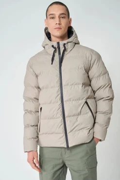 Online Hrom Hombre Plumíferos